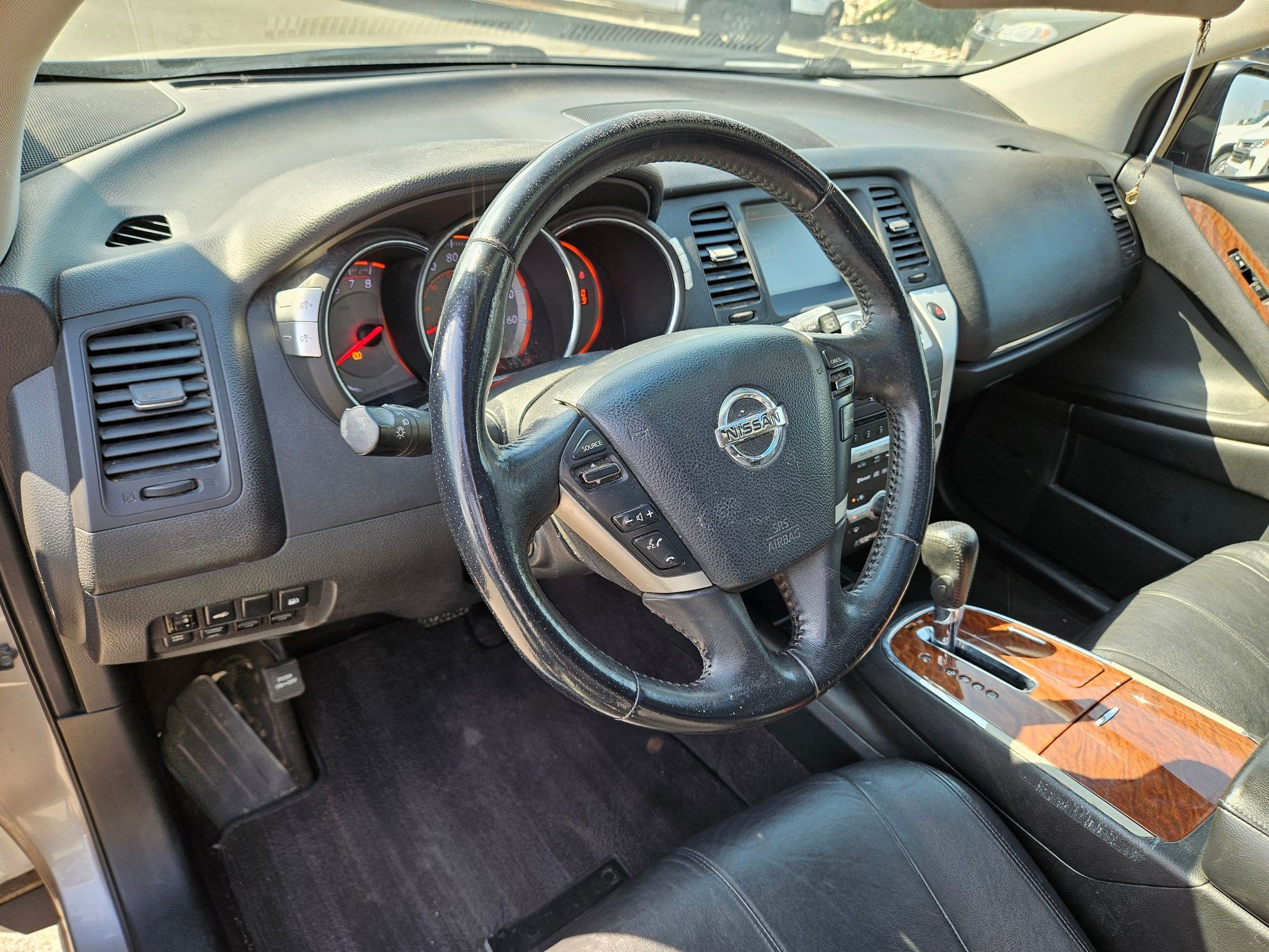 Used 2009 Nissan Murano LE AWD/4WD image 14