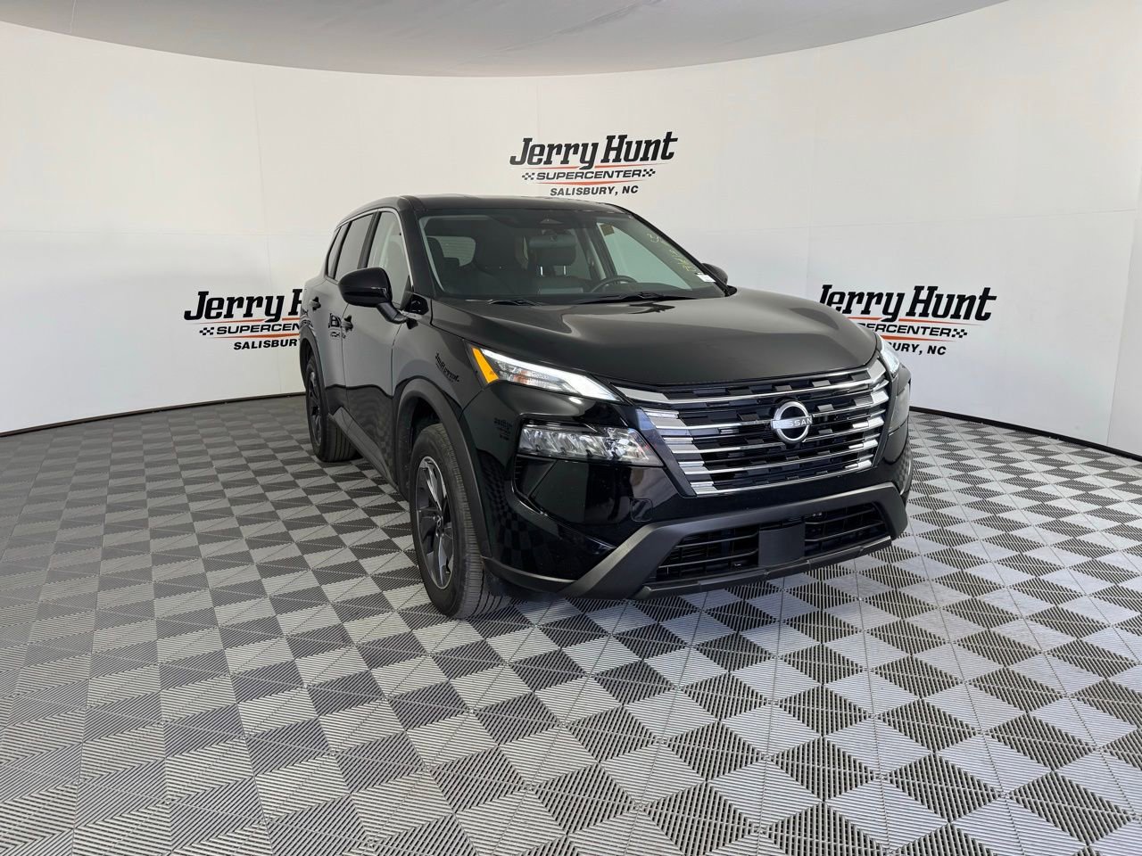 Used 2025 Nissan Rogue SV image 7