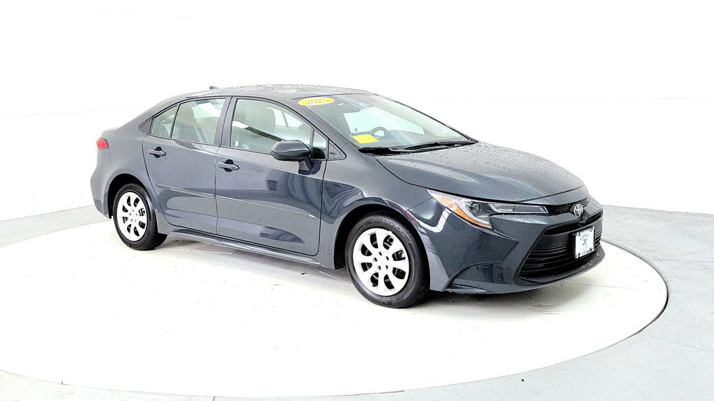 Certified 2025 Toyota Corolla LE w/ Convenience Package FWD image 7