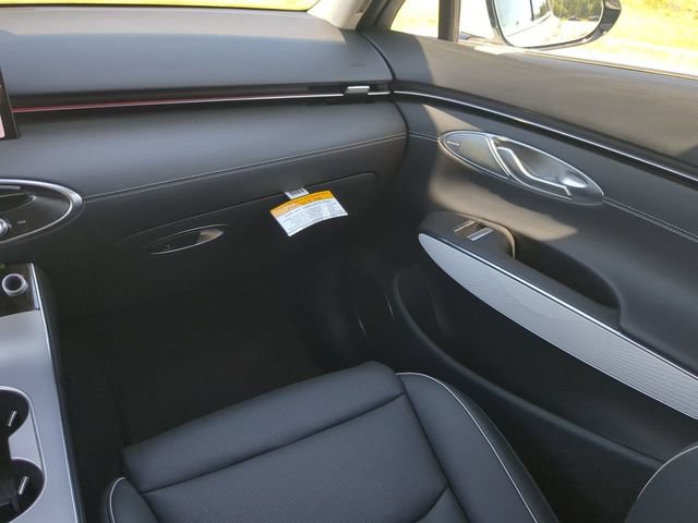 New 2026 Genesis GV70 2.5T Advanced AWD/4WD image 15