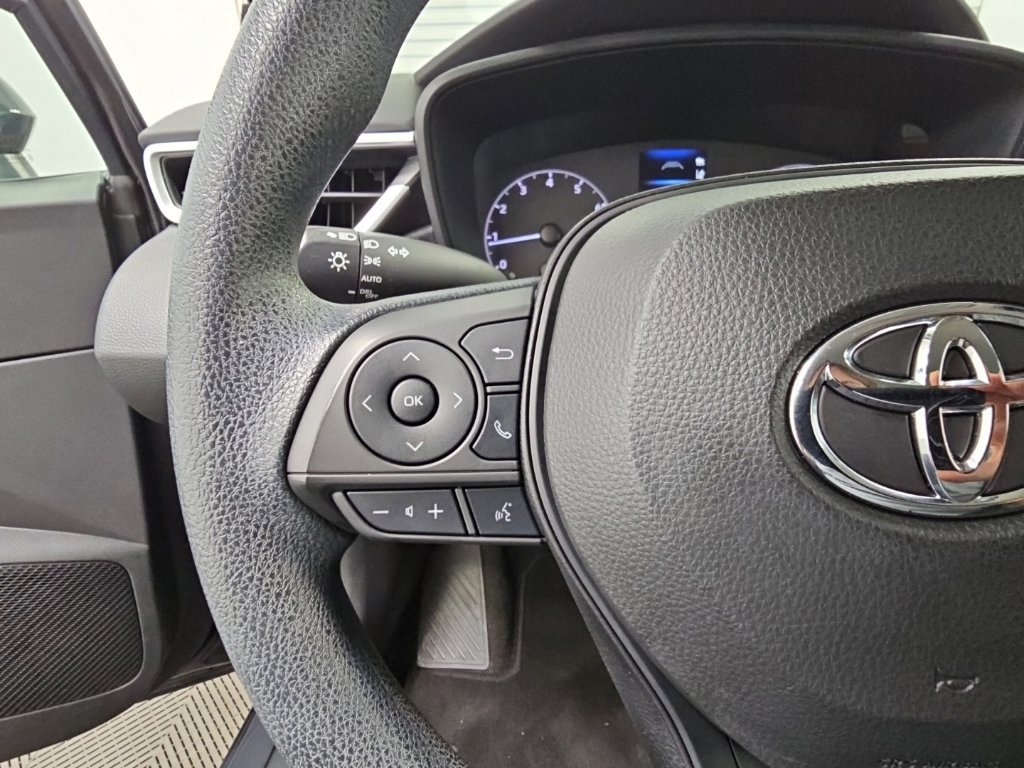 Used 2023 Toyota Corolla LE FWD image 24