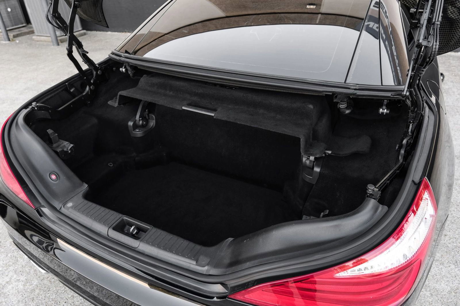 Used 2013 Mercedes-Benz SL 63 AMG image 52