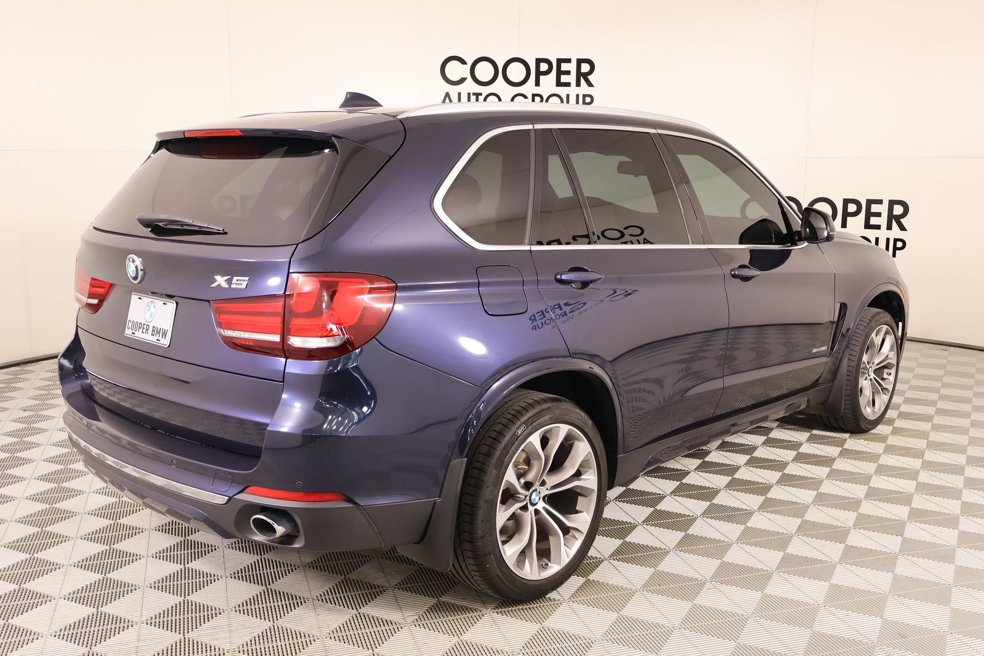 Used 2017 BMW X5 sDrive35i RWD image 22