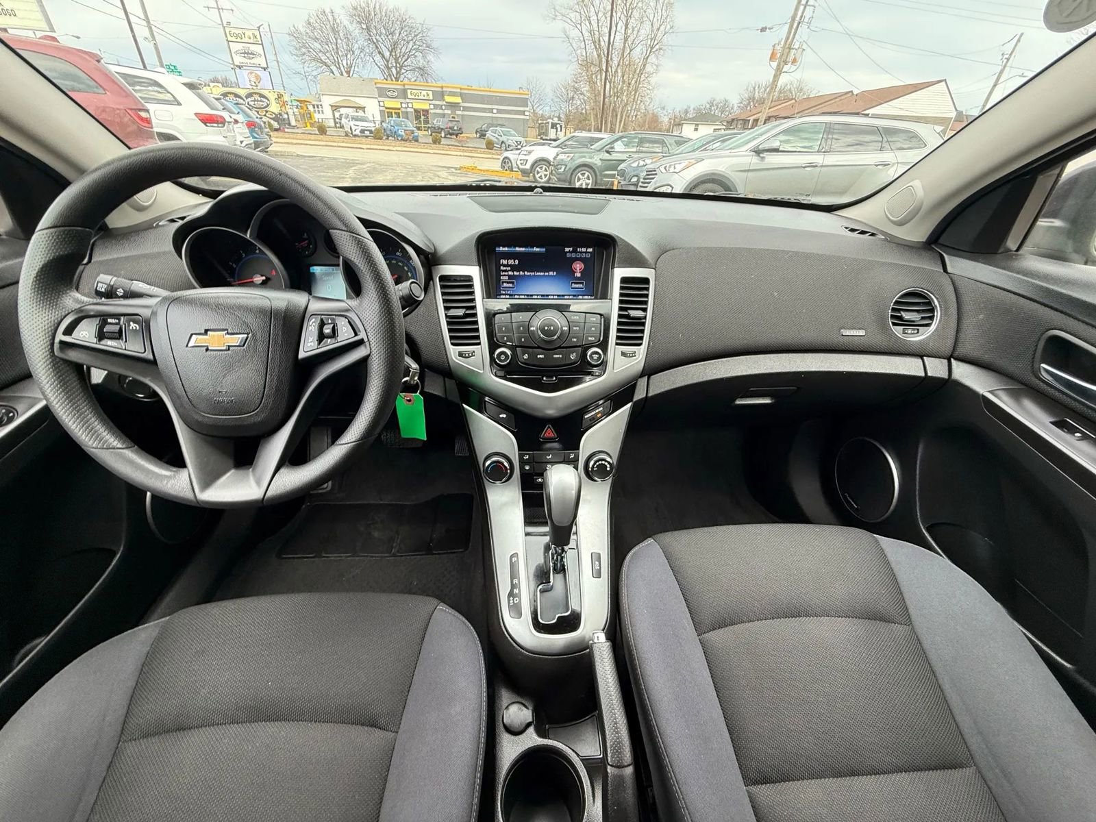 Used 2016 Chevrolet Cruze LT w/ Sun And Sound Package FWD image 24