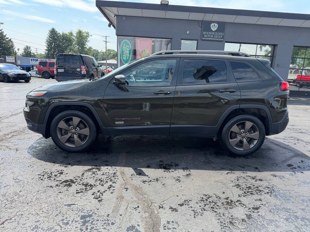 Used 2017 Jeep Cherokee 75th Anniversary AWD/4WD image 3