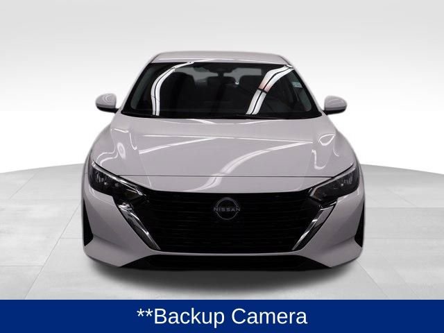 Used 2024 Nissan Sentra SV image 3