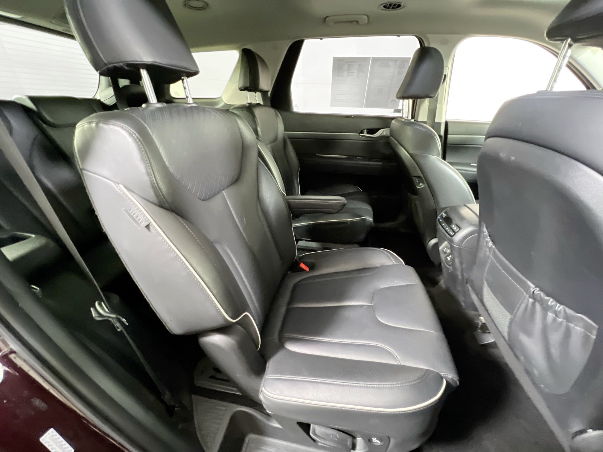 Used 2023 Hyundai Palisade SEL w/ Premium Package AWD/4WD image 30