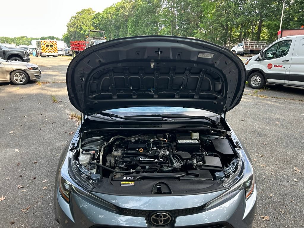 Used 2025 Toyota Corolla LE FWD image 13
