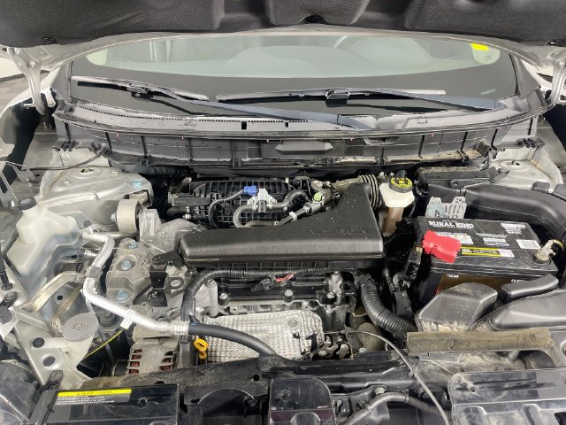 Used 2015 Nissan Rogue S FWD image 29