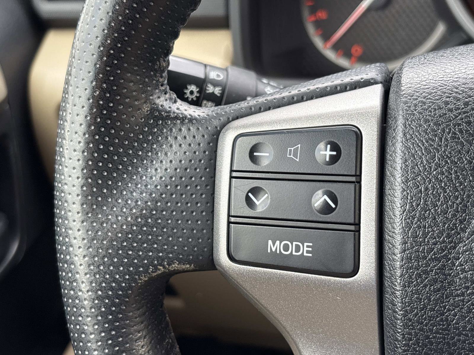 Used 2013 Toyota 4Runner SR5 image 18