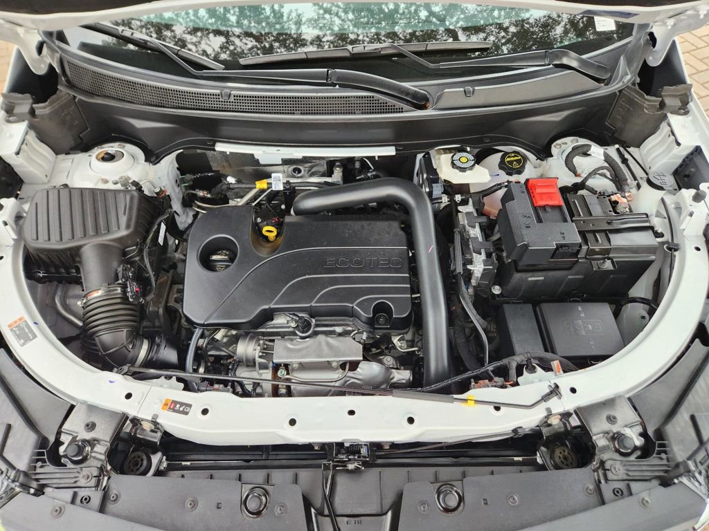 Used 2026 Chevrolet Equinox LT FWD image 15