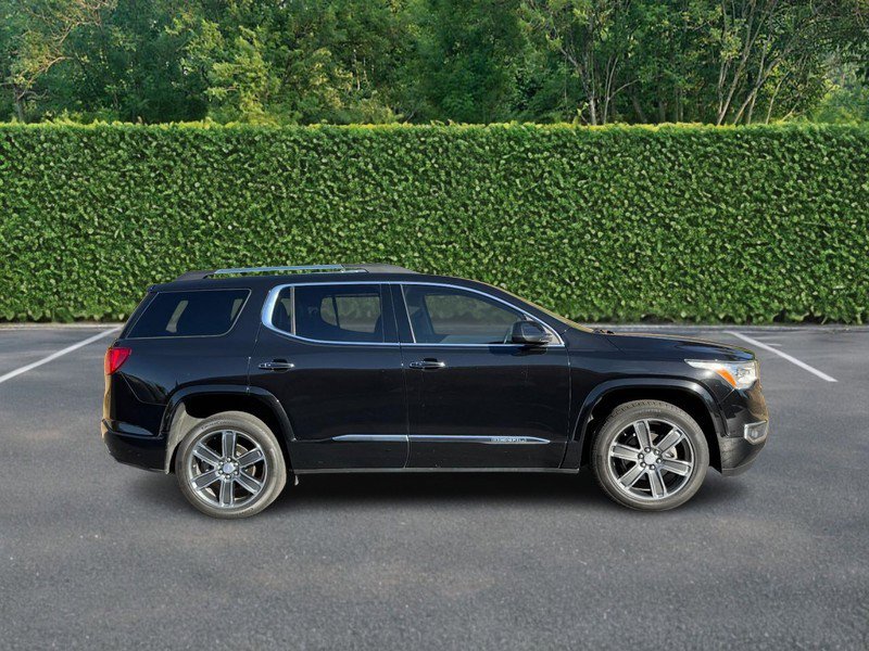 Used 2019 GMC Acadia Denali w/ Technology Package image 2