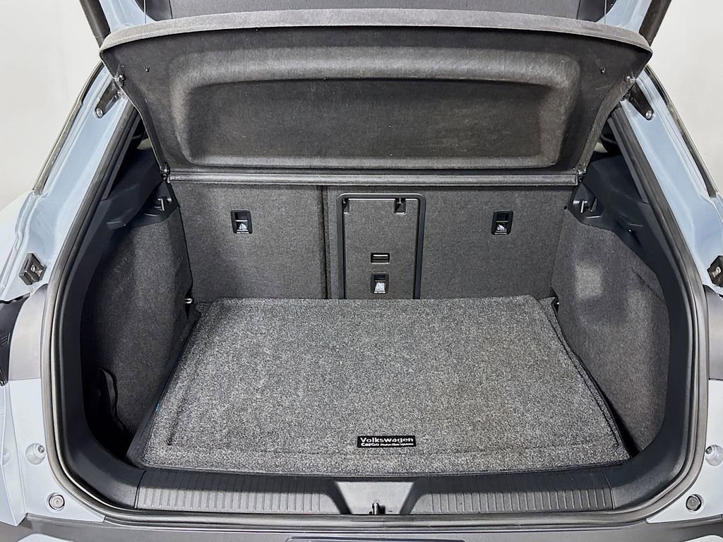 Used 2021 Volkswagen ID.4 Pro S w/ Gradient Package image 22