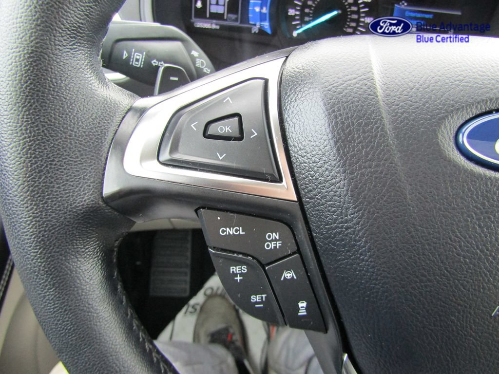 Certified 2024 Ford Edge Titanium AWD/4WD image 33