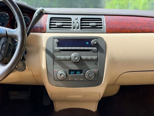 Used 2007 Buick Lucerne CXL w/ Luxury Package FWD image 20