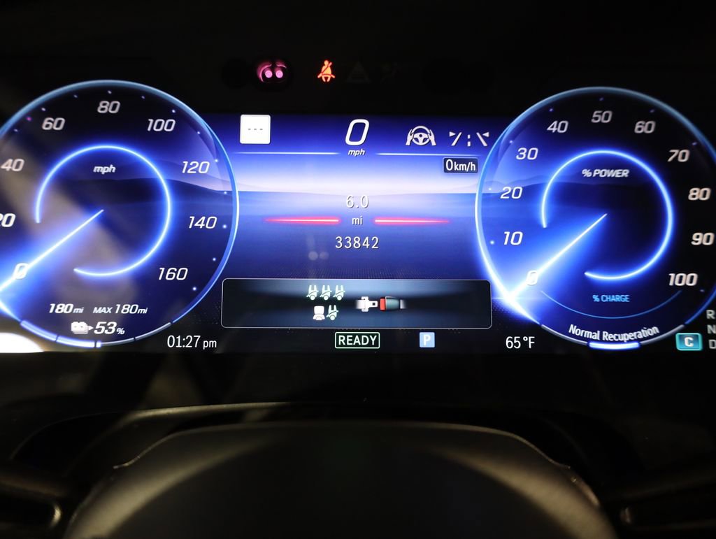 Used 2023 Mercedes-Benz EQS 580 4MATIC SUV w/ Exclusive Trim Package image 11