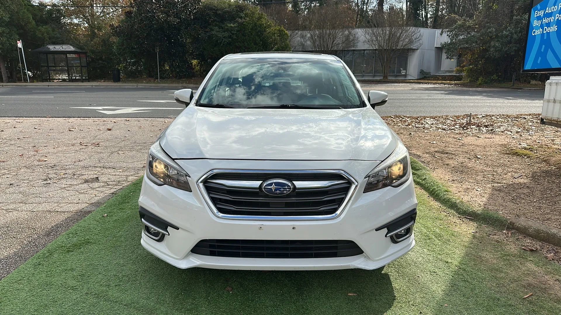 Used 2018 Subaru Legacy 2.5i Premium image 2