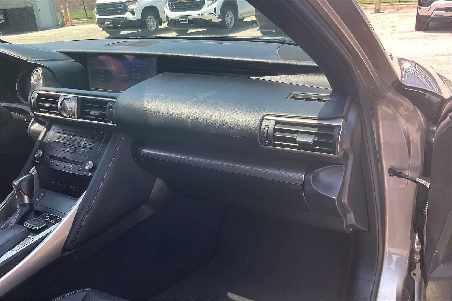 Used 2017 Lexus IS 200t F Sport w/ F Sport Package RWD image 19