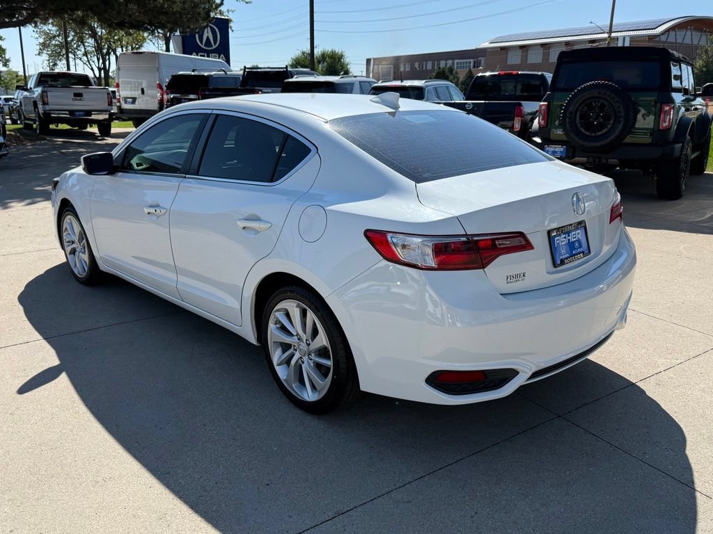 Used 2017 Acura ILX FWD image 6