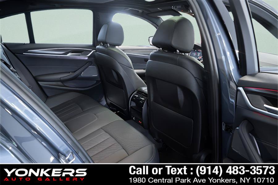 Used 2023 BMW 530i xDrive w/ M Sport Package AWD/4WD image 29