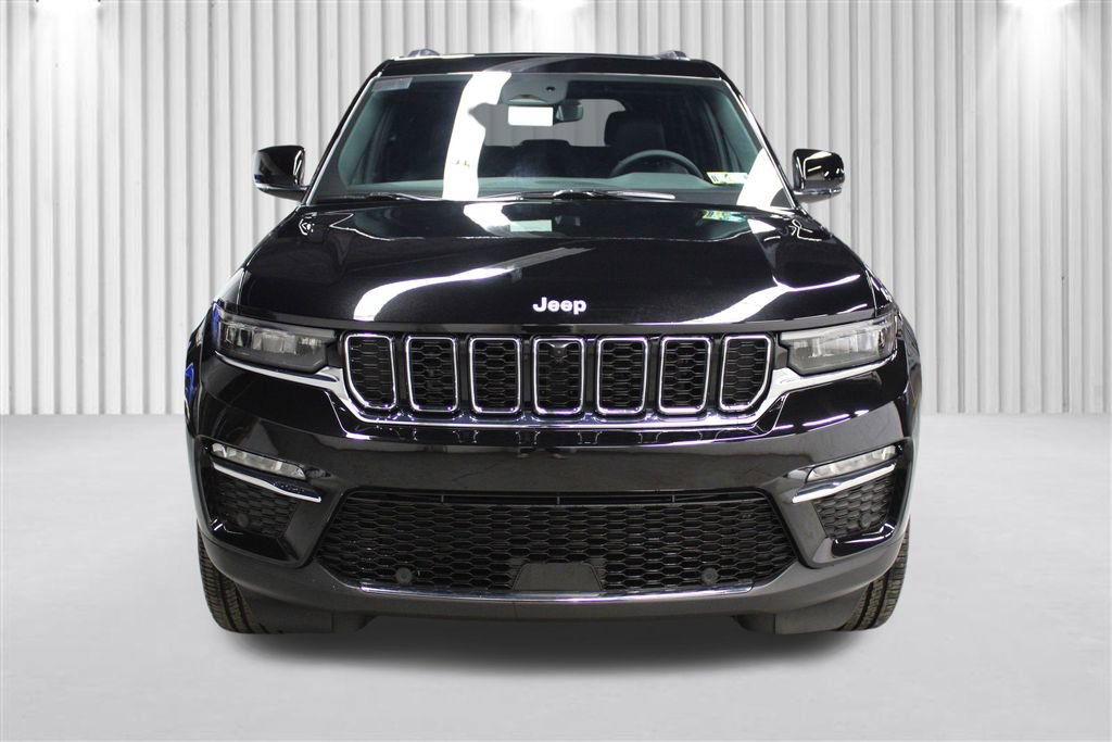 New 2025 Jeep Grand Cherokee Limited w/ Luxury Tech Group II image 42