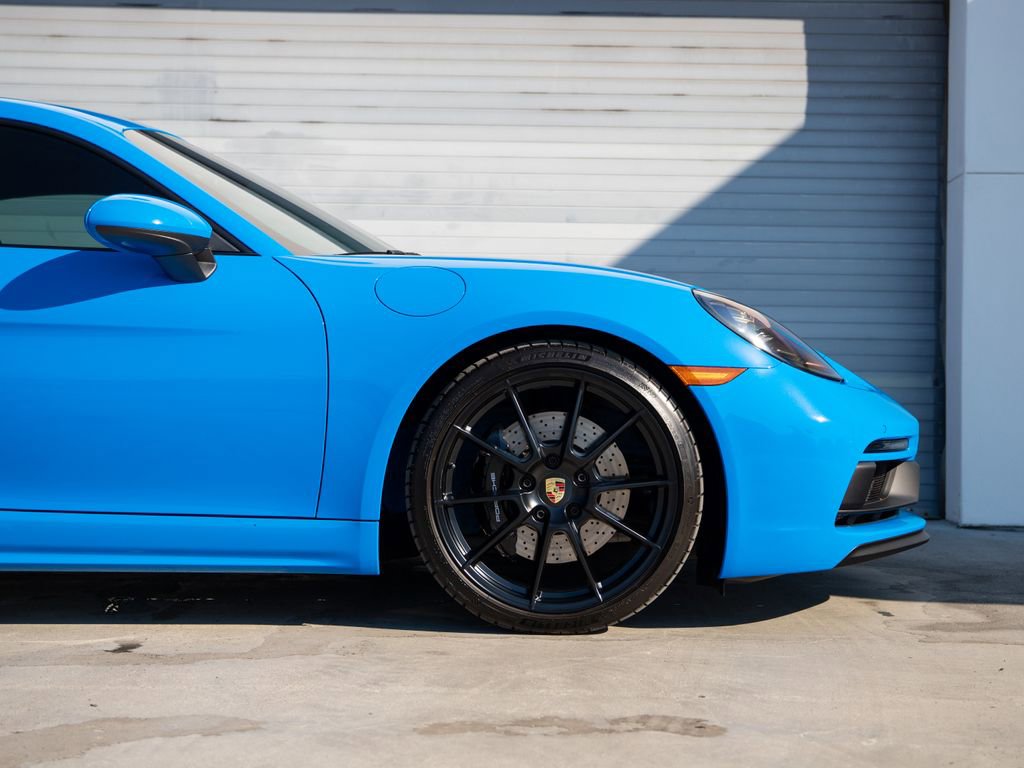 Certified 2025 Porsche 718 Cayman GTS image 9