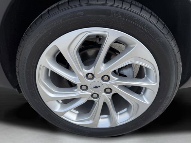 Used 2023 Chevrolet Bolt EUV LT w/ Driver Confidence Package FWD image 35