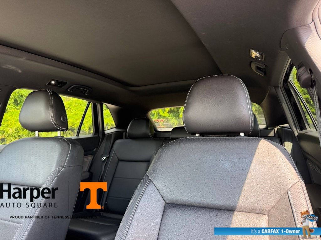 Used 2023 Volkswagen Atlas Cross Sport SEL R-Line AWD/4WD image 13