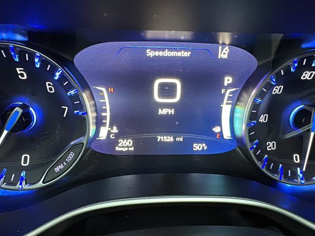 Used 2024 Chrysler Pacifica Touring-L FWD image 21