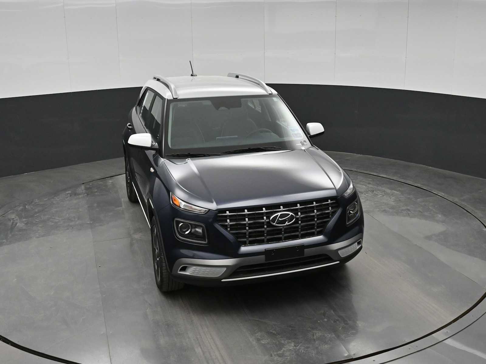 New 2026 Hyundai Venue SEL FWD image 23