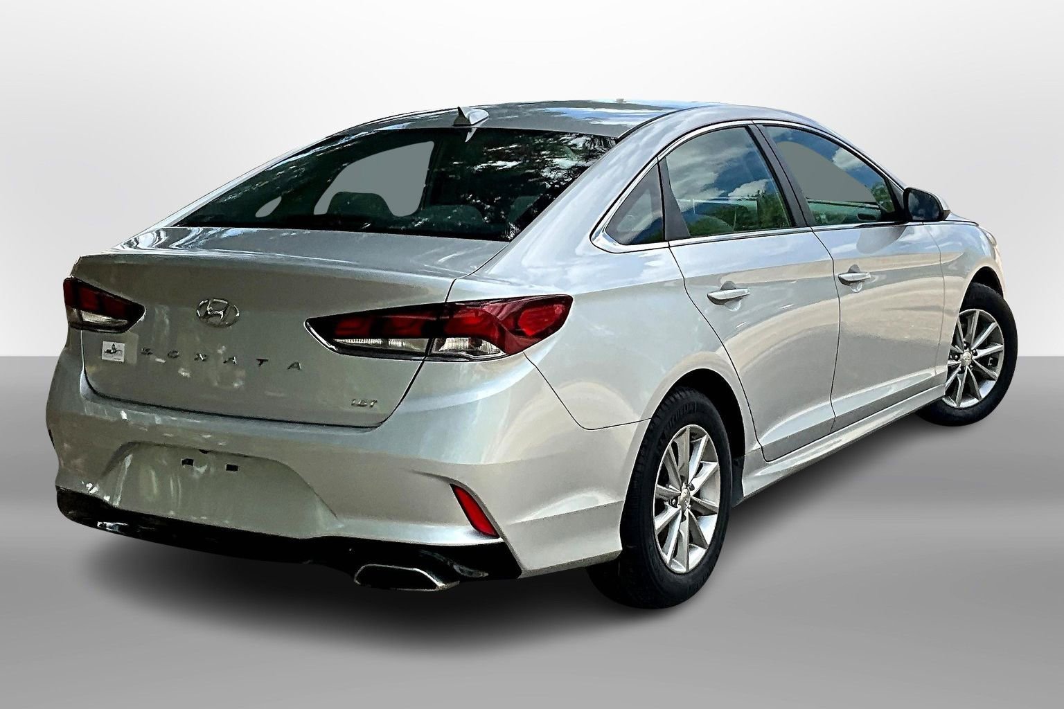 Used 2018 Hyundai Sonata ECO image 11