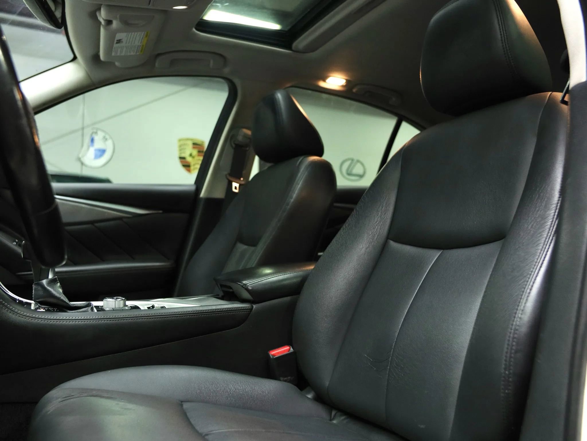 Used 2017 INFINITI Q50 2.0t w/ Moonroof Package image 22