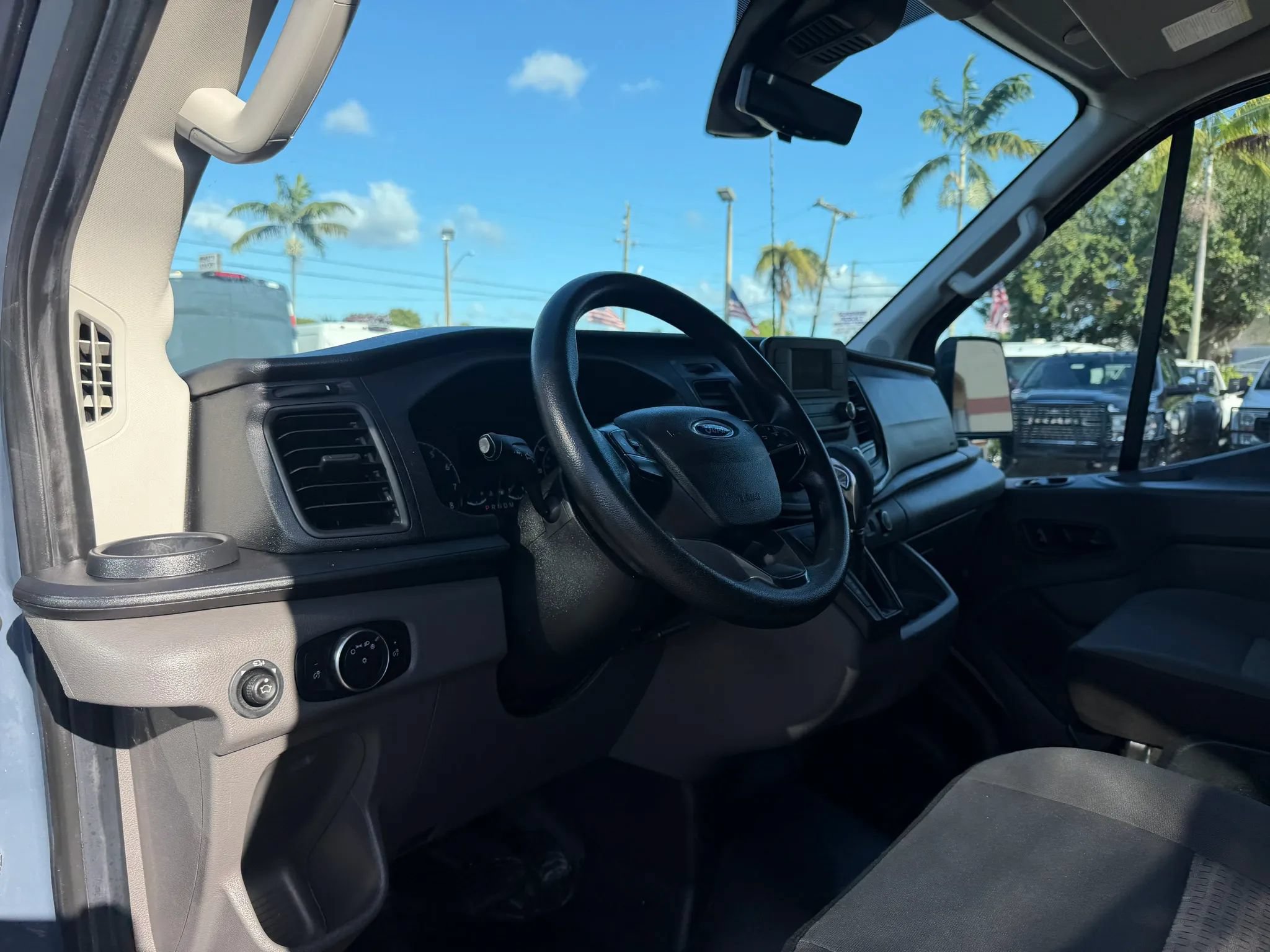 Used 2020 Ford Transit 250 148 High Roof Extended RWD image 13