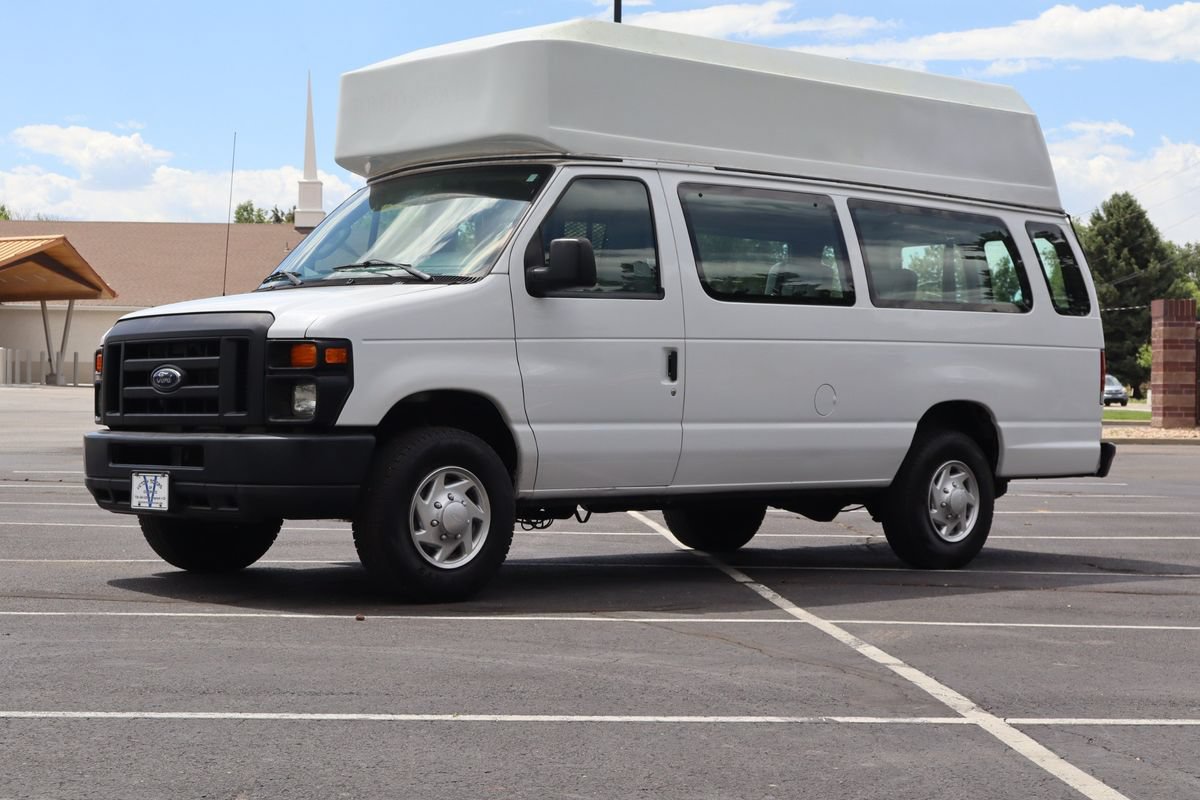 Used 2012 Ford E-350 and Econoline 350 Extended Super Duty w/ PWR Group RWD image 11