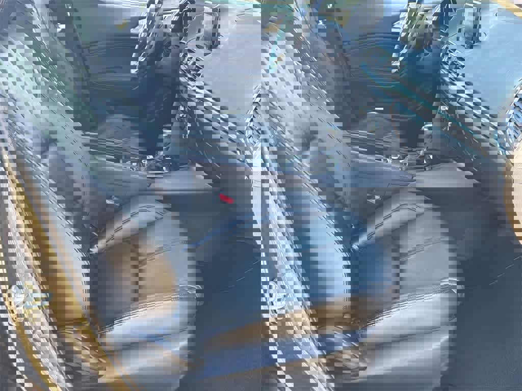 Used 2017 MAZDA MAZDA3 Touring image 12