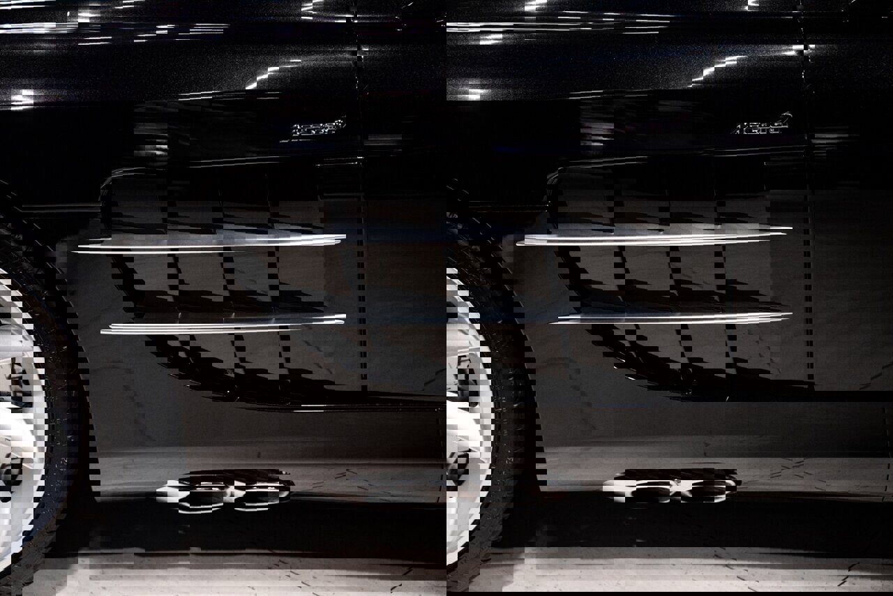 Used 2006 Mercedes-Benz SLR image 13