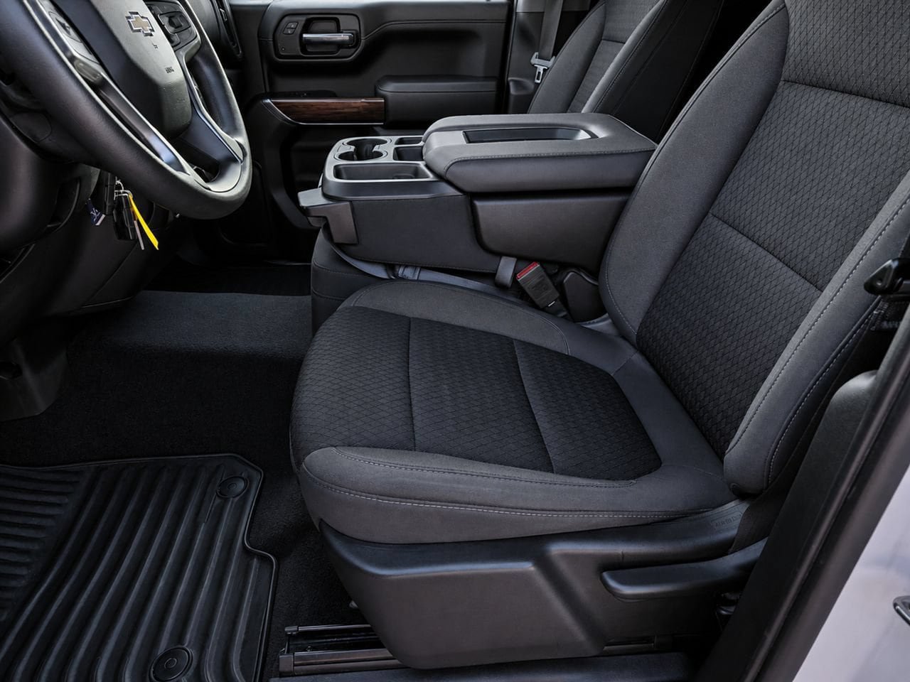 Certified 2020 Chevrolet Silverado 1500 LT AWD/4WD image 18