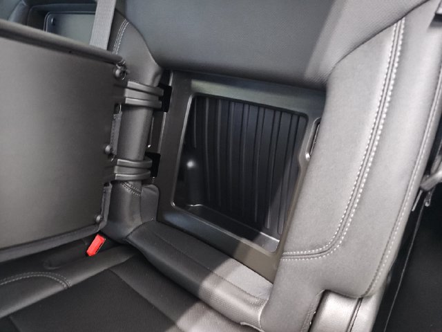 Used 2022 Chevrolet Silverado 1500 LTZ w/ LTZ Premium Package AWD/4WD image 41