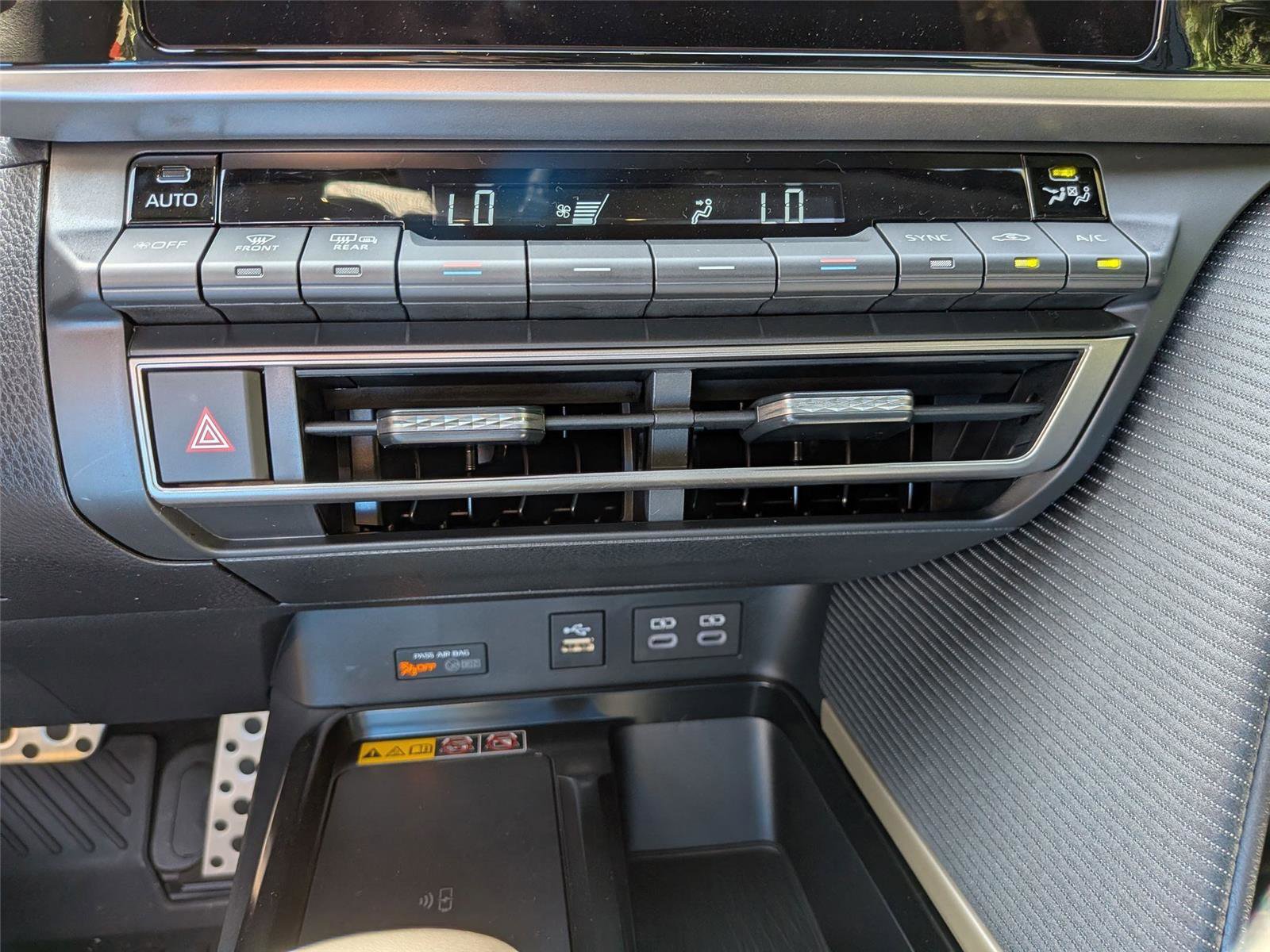 New 2026 Toyota Camry SE image 21