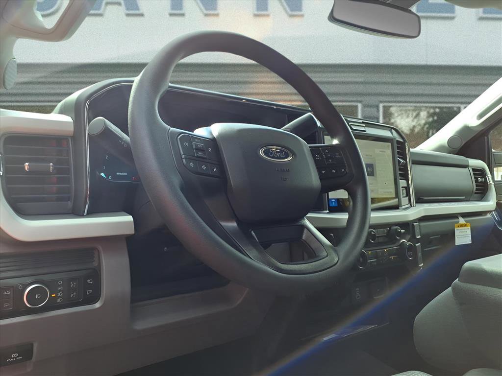 New 2026 Ford F250 XLT w/ XLT Premium Package image 13