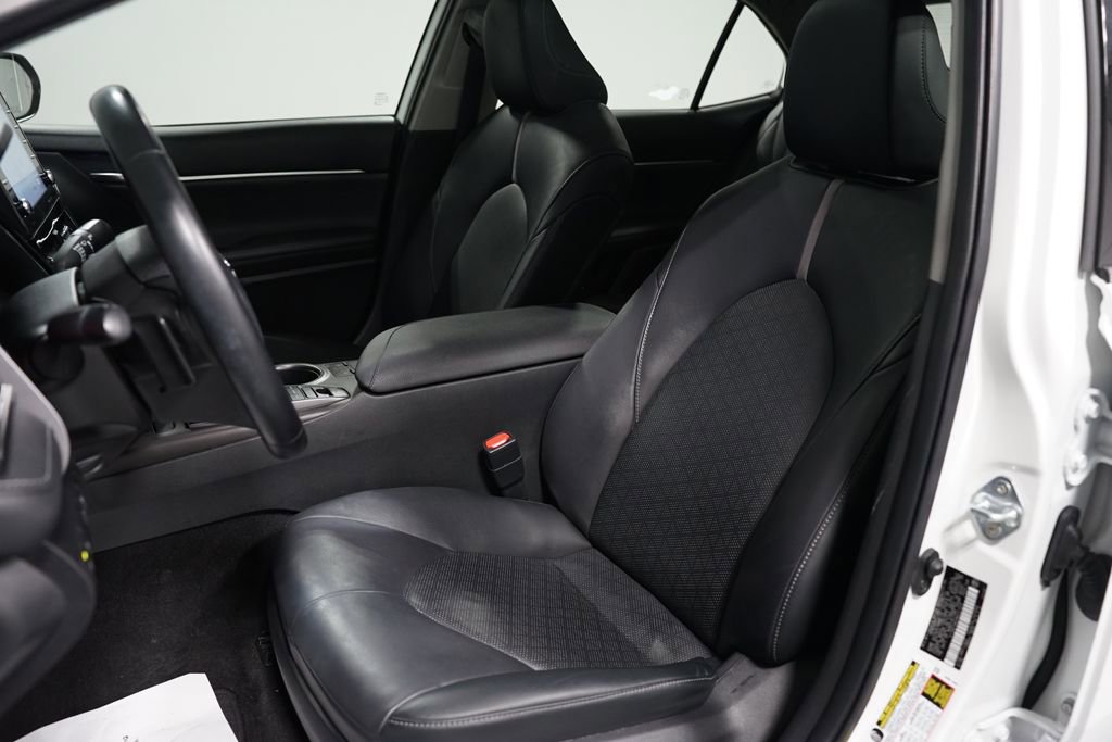 Certified 2021 Toyota Camry XSE image 28