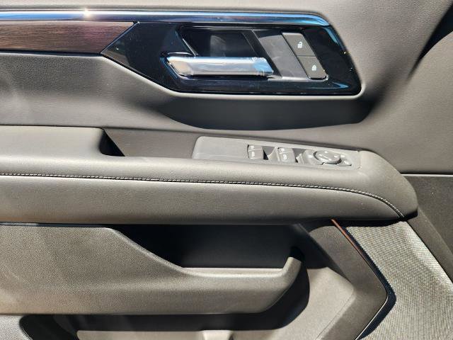 New 2026 Chevrolet Tahoe LS AWD/4WD image 16