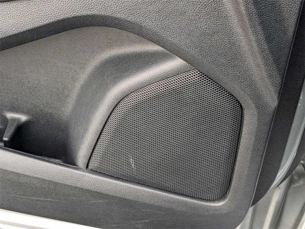 Used 2024 Ford Edge SEL image 18