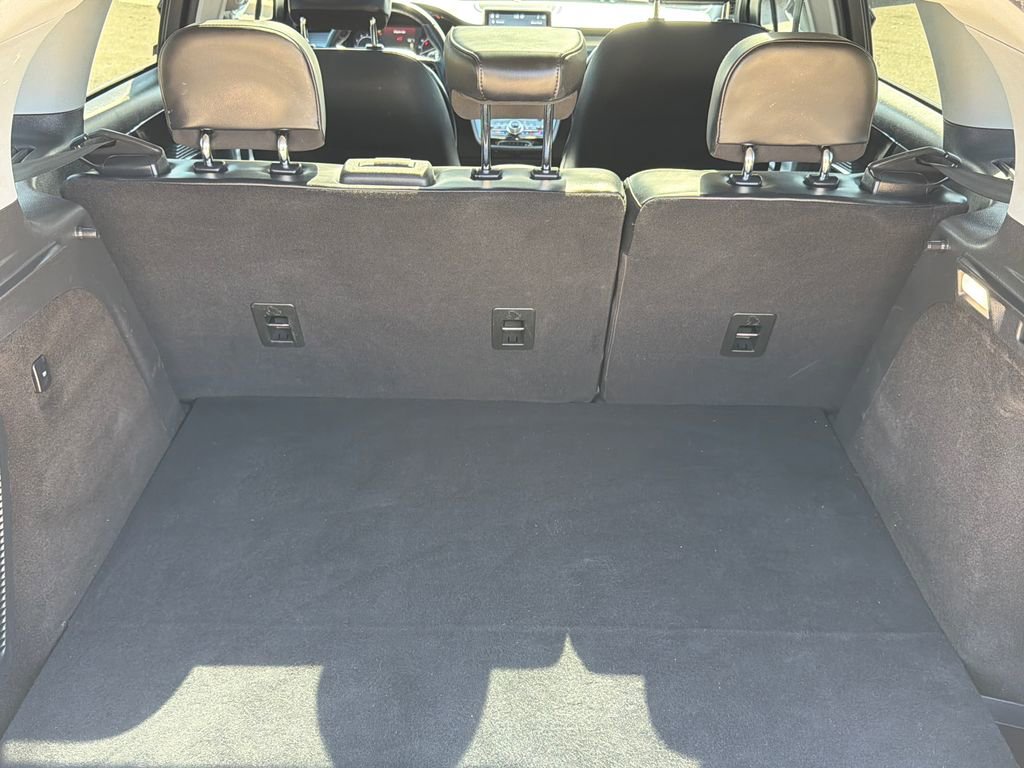 Used 2022 Lincoln Corsair FWD w/ Premium Package image 10