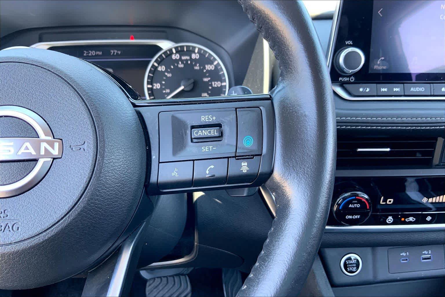 Used 2023 Nissan Rogue SV w/ SV Premium B Package FWD image 24
