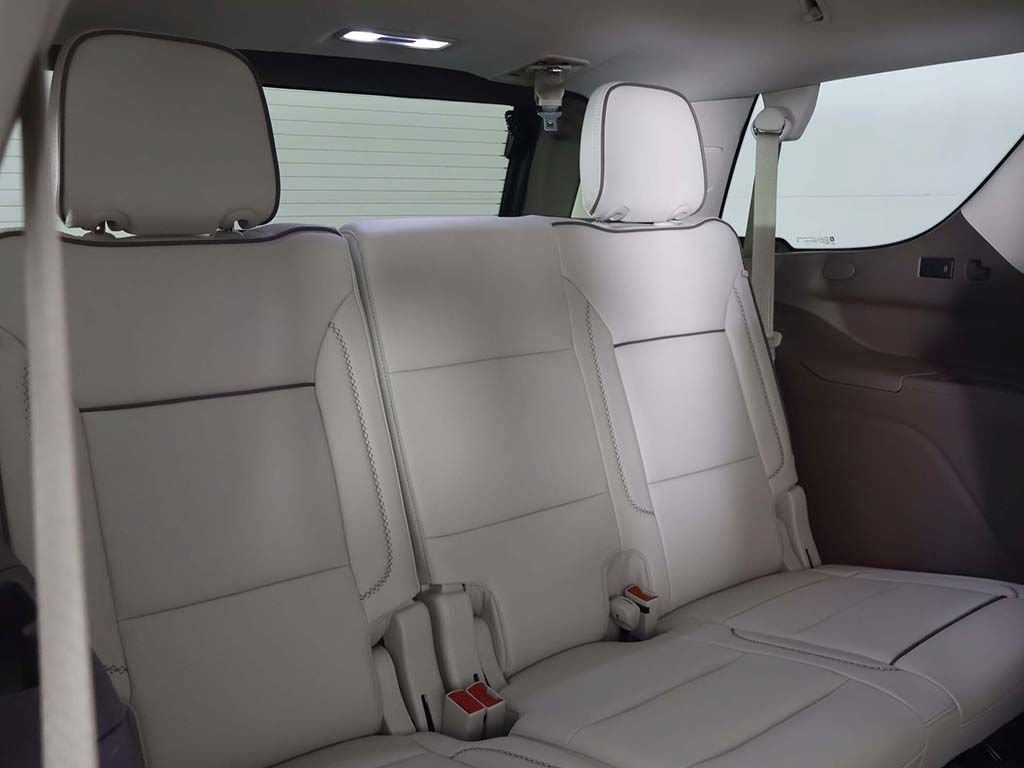 Used 2024 GMC Yukon Denali AWD/4WD image 44