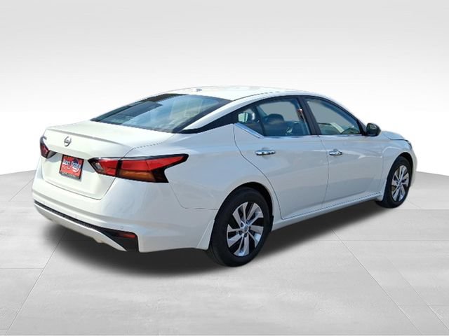 Certified 2025 Nissan Altima 2.5 S FWD image 8