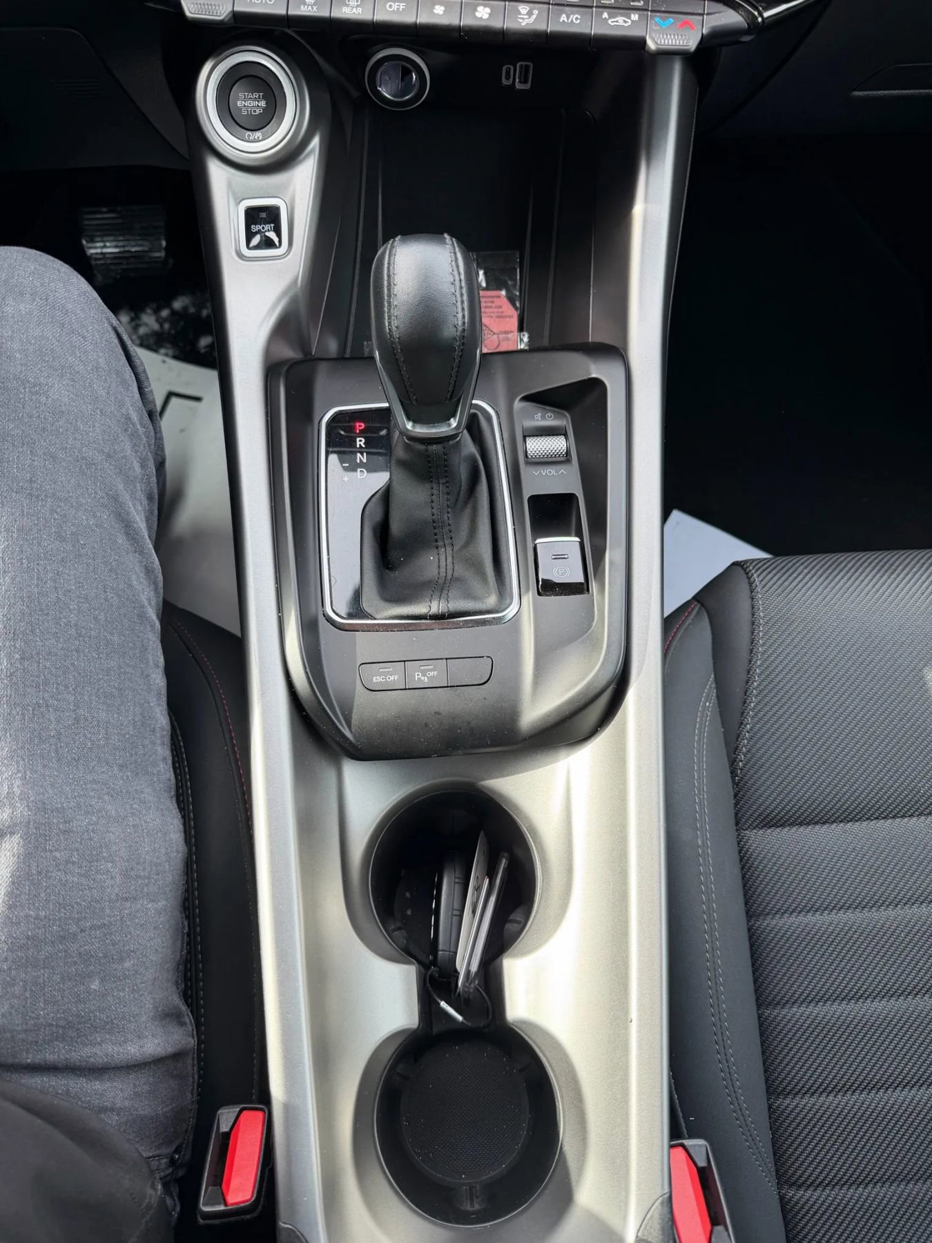 Used 2024 Dodge Hornet R/T image 26