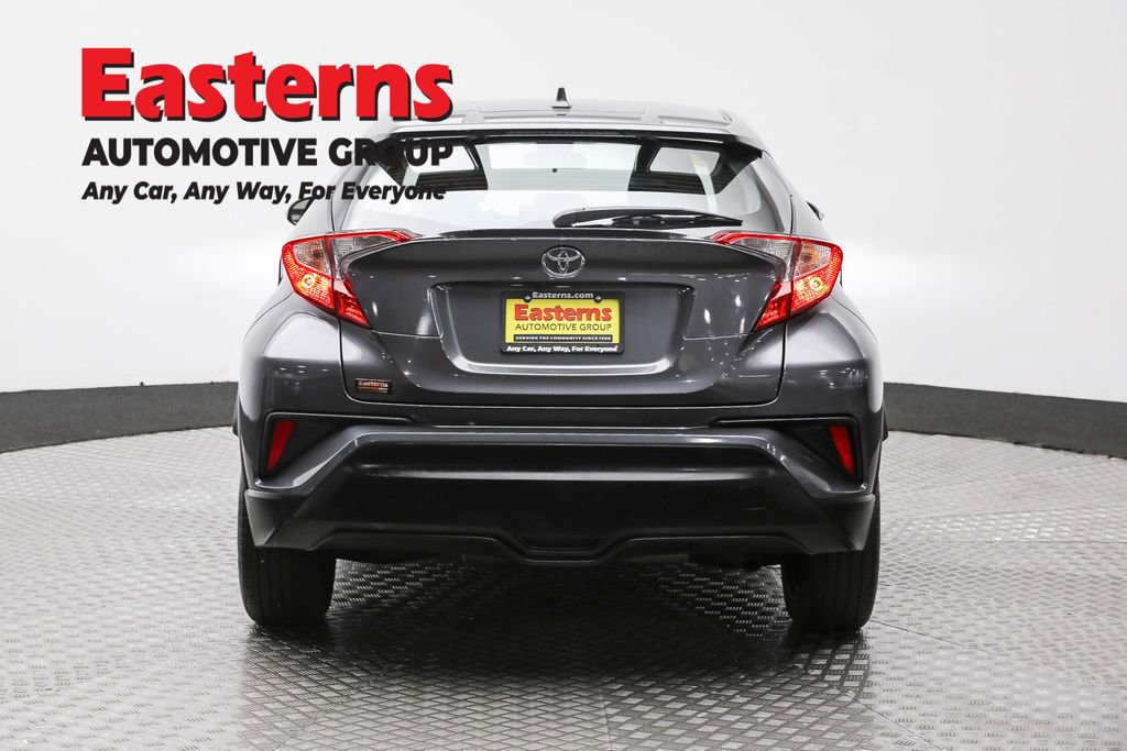 Used 2020 Toyota C-HR LE FWD image 6