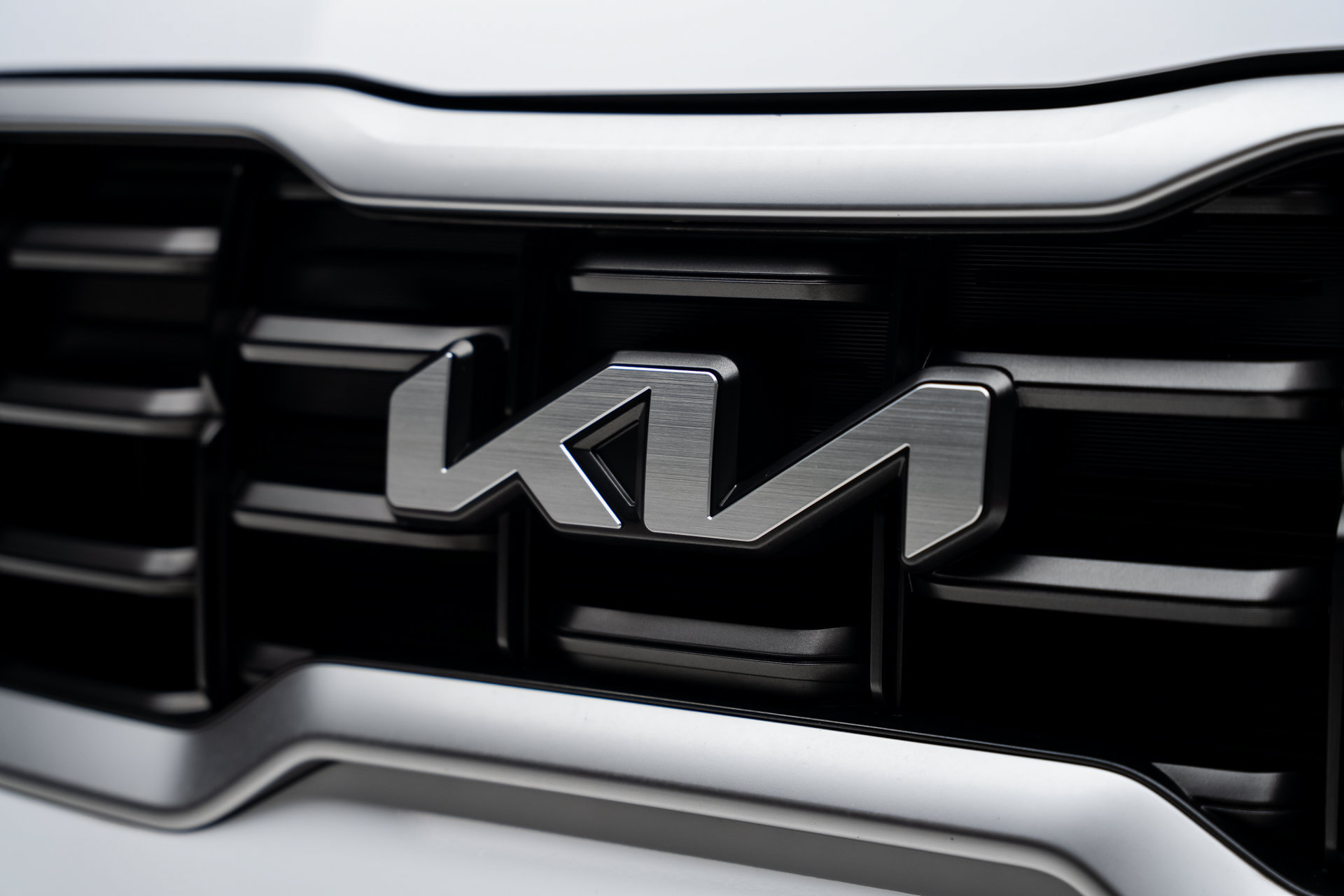 Used 2024 Kia Telluride S w/ S Sunroof Package FWD image 13